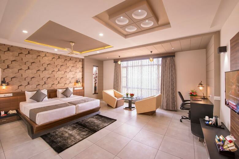 Hotel Lords Eco Inn Morbi