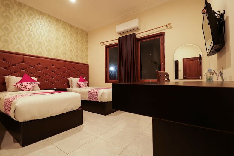 Hostal Oyo 1117 New Garuda Hotel
