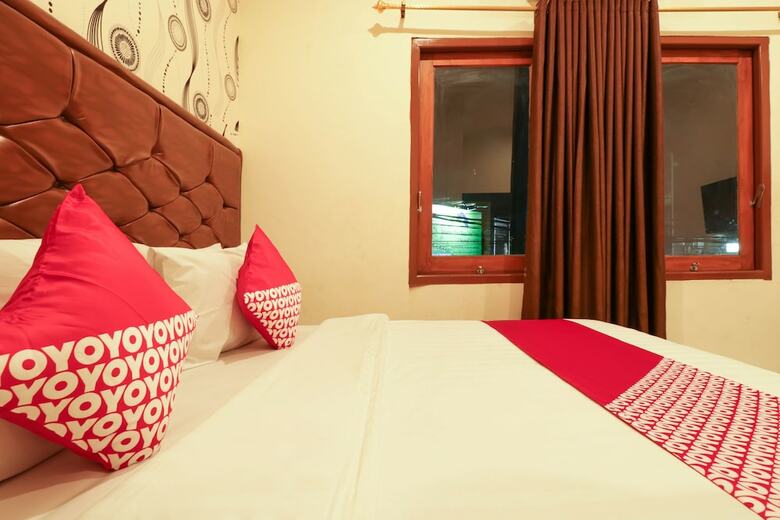 Hostal Oyo 1117 New Garuda Hotel
