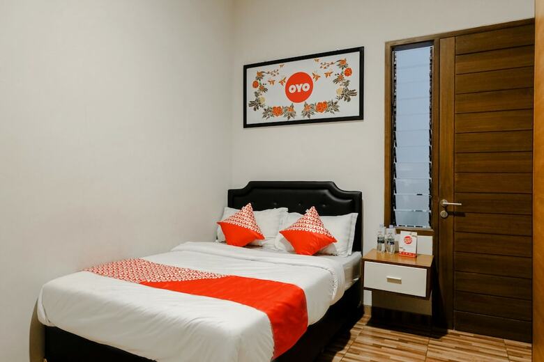 Hostal Oyo 1023 Junggo Tentrem