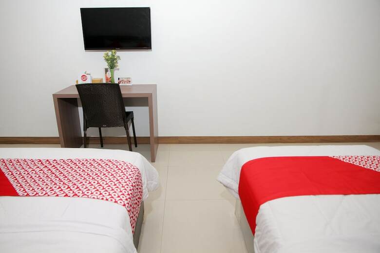 Oyo 1265 Zamrud Hotel
