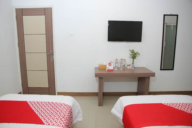 Oyo 1265 Zamrud Hotel