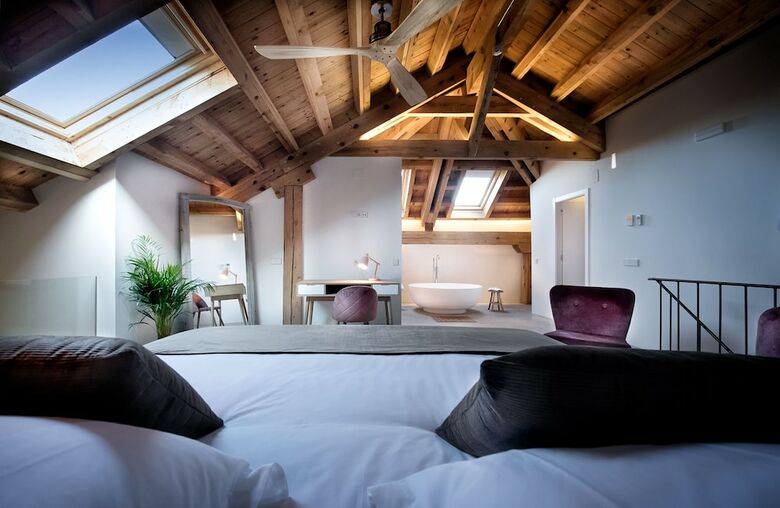 Hotel La F�brica Del Canal - Adults Only