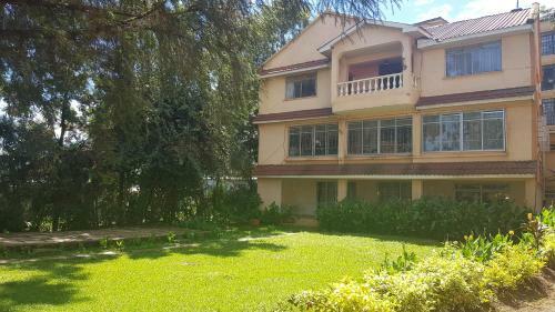Red Buffalo House Hotel