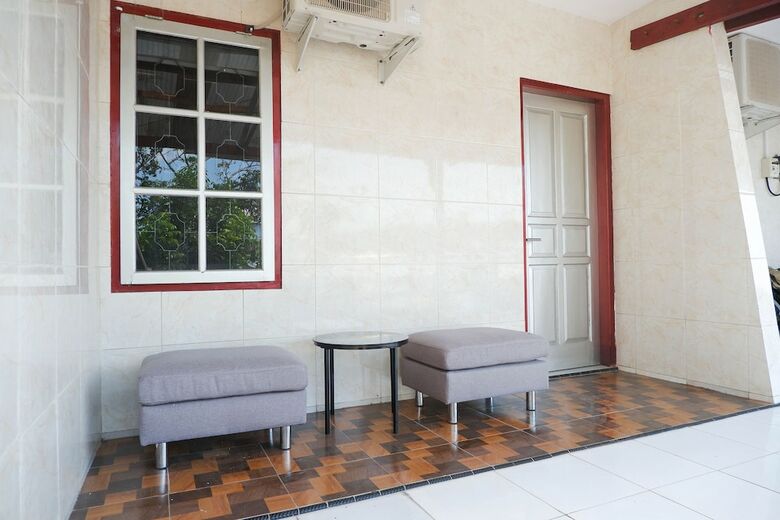 Hotel Oyo 1284 Executive Residence