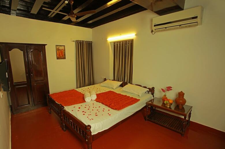 Hotel Pna Resort