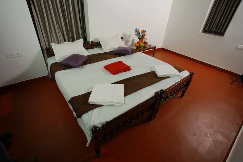 Hotel Pna Resort