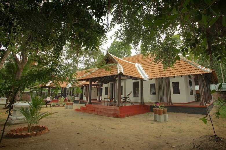 Hotel Pna Resort