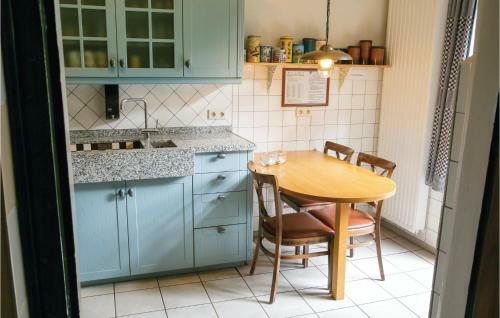 Five-bedroom Holiday Home In Beers