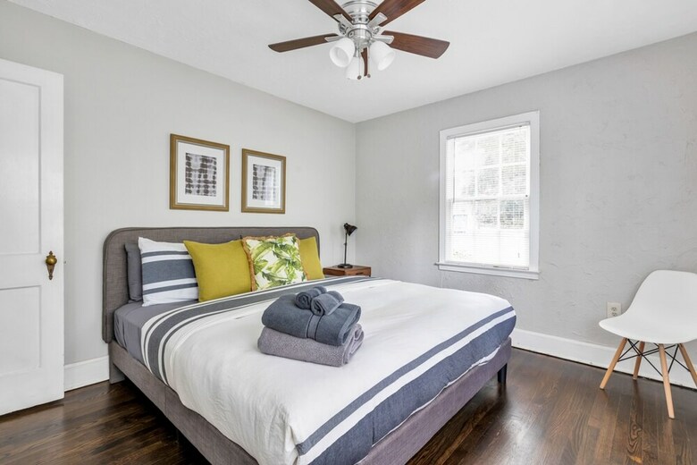 Charming Lavista Bungalow