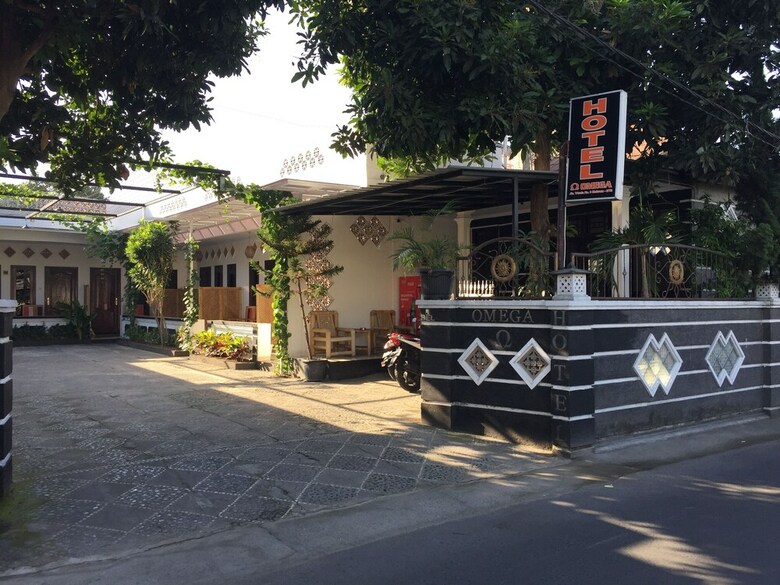 Bed & Breakfast Omega Hotel Lombok