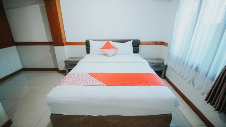 Hotel Oyo 1209 Tirtasari Nice Guesthouse