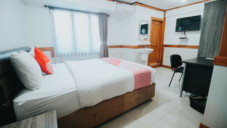 Hotel Oyo 1209 Tirtasari Nice Guesthouse