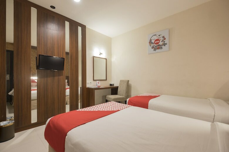 Capital O 1279 Hotel Grand Celino Makassar