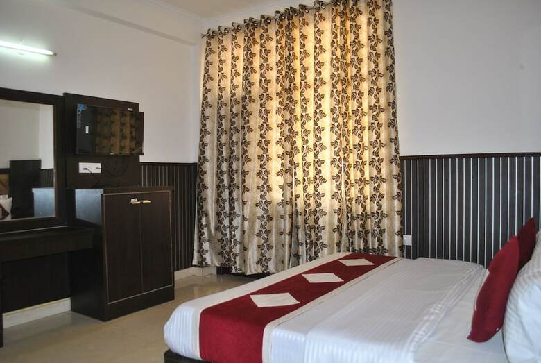 Hotel Malabar Inn By Mtmc Rooms Katra