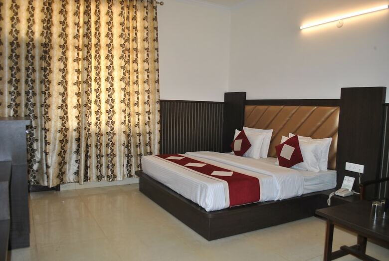 Hotel Malabar Inn By Mtmc Rooms Katra