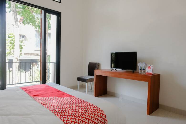 Hotel Oyo 1110 Ijen Butik House