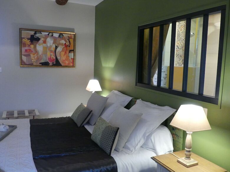 Bed & Breakfast La Maison De Roussi
