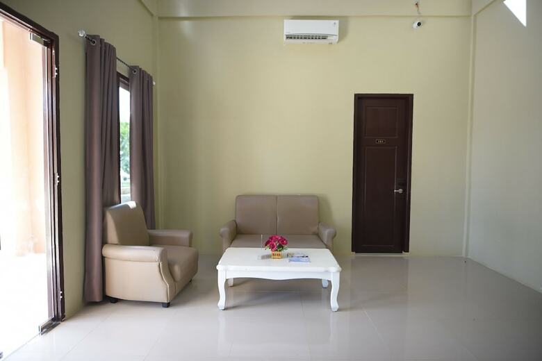 Hostal Oyo 1262 Sabang Fair Hotel