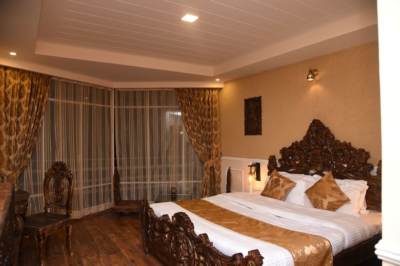 Hotel Kali Tibba Resort