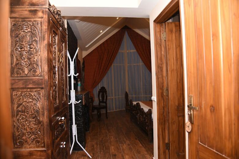 Hotel Kali Tibba Resort