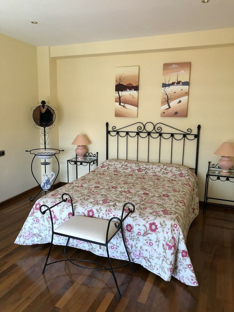 Agroturismo Casas de Tita-elvira