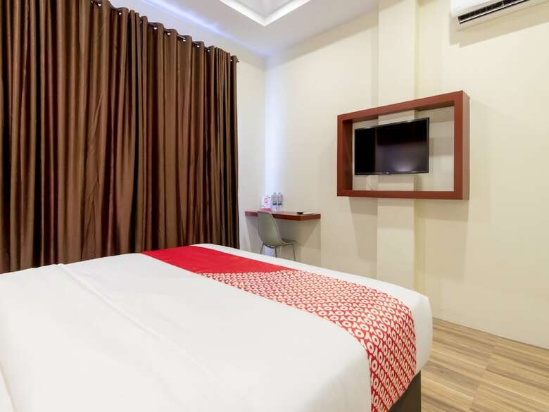 Oyo 727 Merlion Hotel