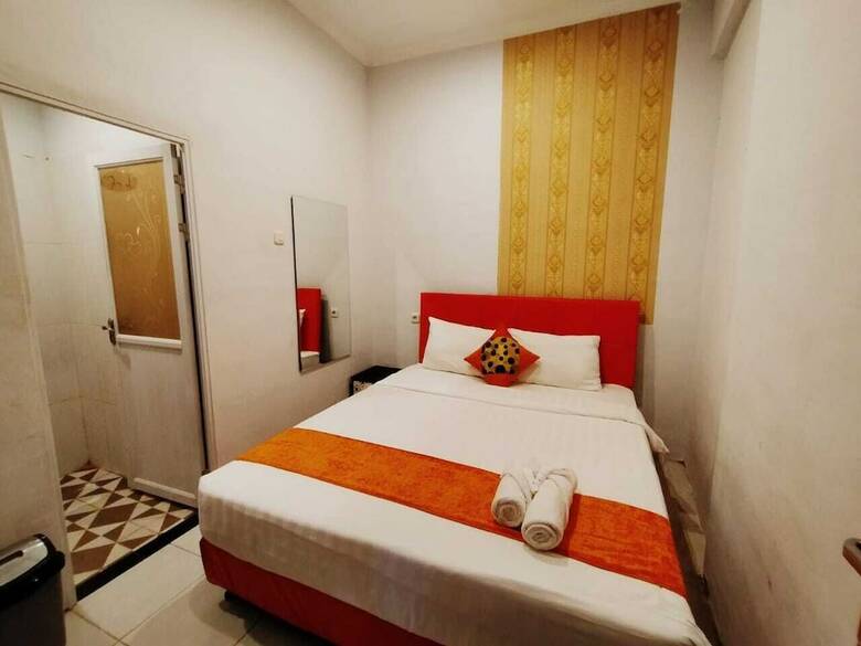 Hostal Mhs Inn Syariah Hotel