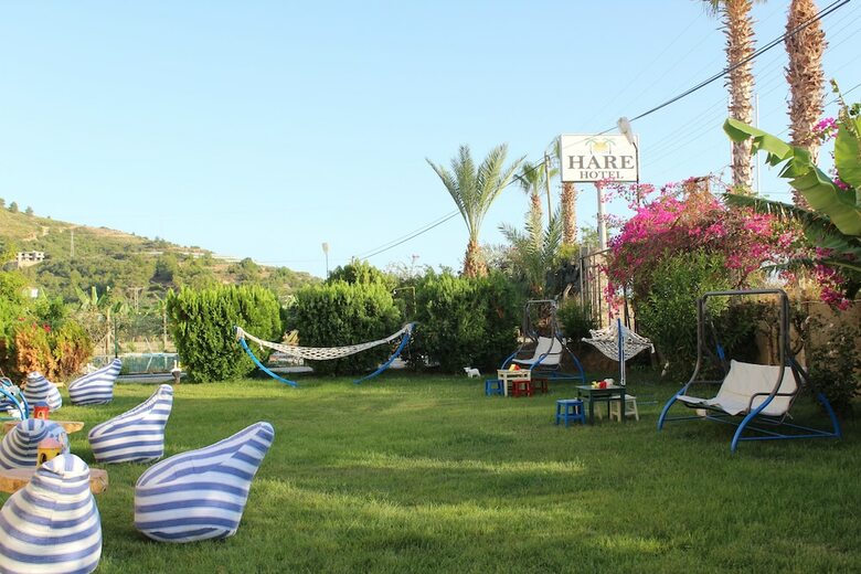 Hare Hotel