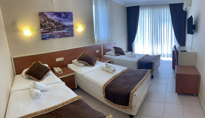 Hare Hotel