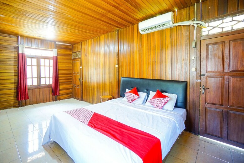Hotel Oyo 1254 Golden Lake Resort