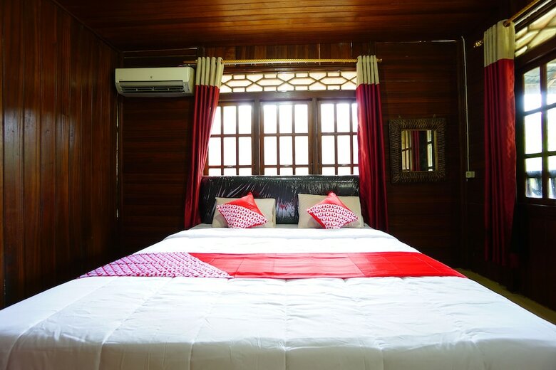 Hotel Oyo 1254 Golden Lake Resort