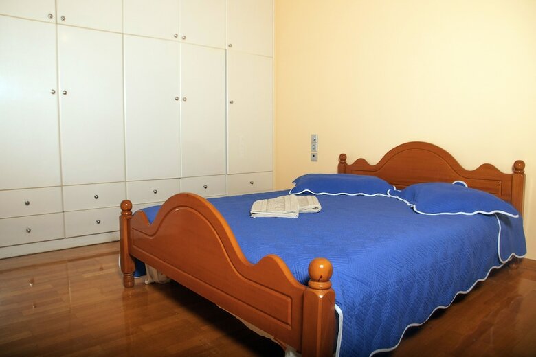 Beautiful Villa With Private Garden And Pool
