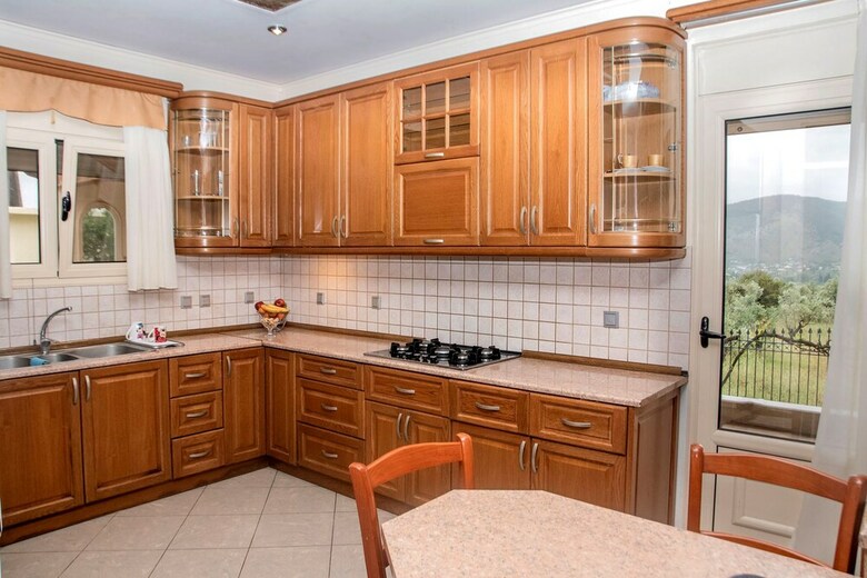 Beautiful Villa With Private Garden And Pool