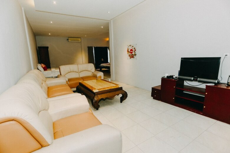 Hostal Oyo 1188 Alam Indah Lestari Hotel