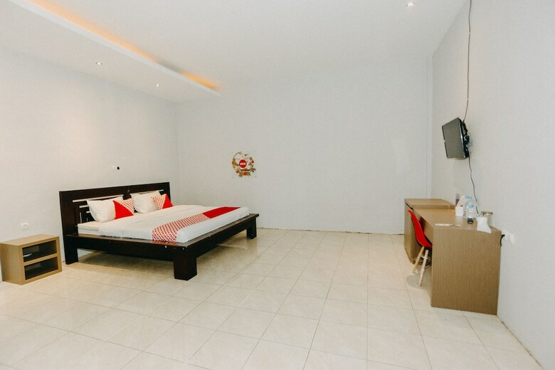 Hostal Oyo 1188 Alam Indah Lestari Hotel