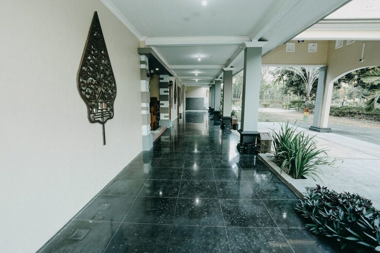 Hostal Oyo 1188 Alam Indah Lestari Hotel
