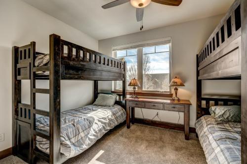 Steamboat Springs Skiers Townhouse