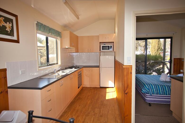 Eaglehawk Holiday Park Canberra