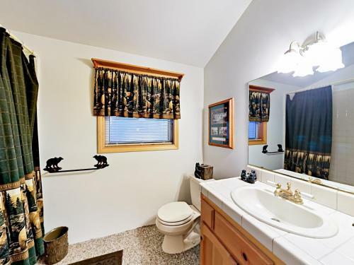 41813 Golden W Pl Home