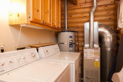 41813 Golden W Pl Home