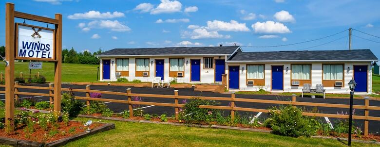 Winds Motel