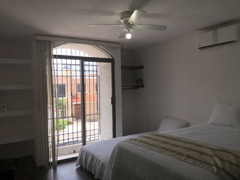 Hotel Habitaci�n Privada En Centro de Canc�n