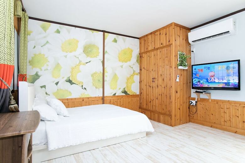 Sweet Pension Yangyang