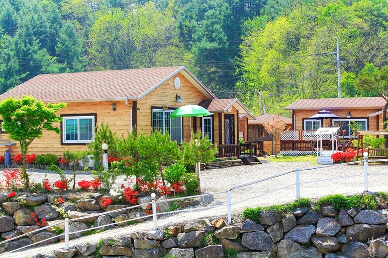 Sweet Pension Yangyang