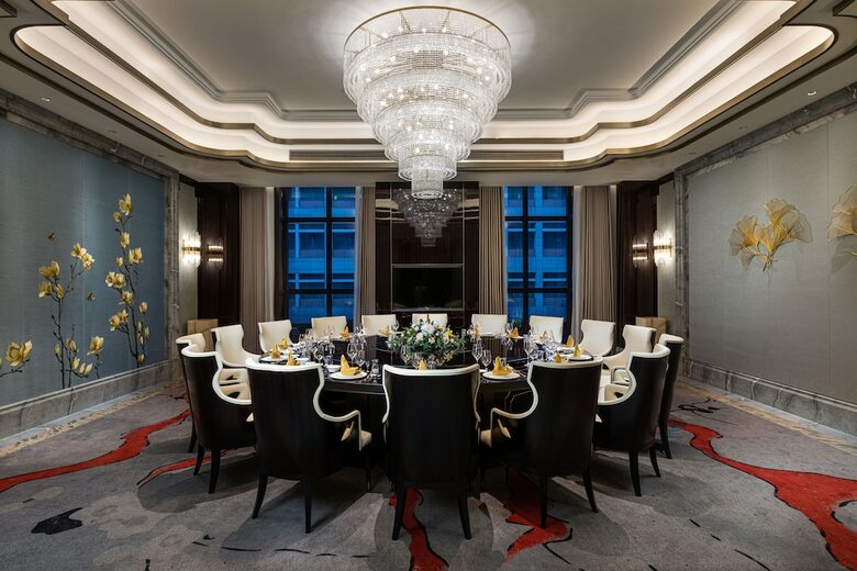 Hotel Wyndham Taixing Downtown