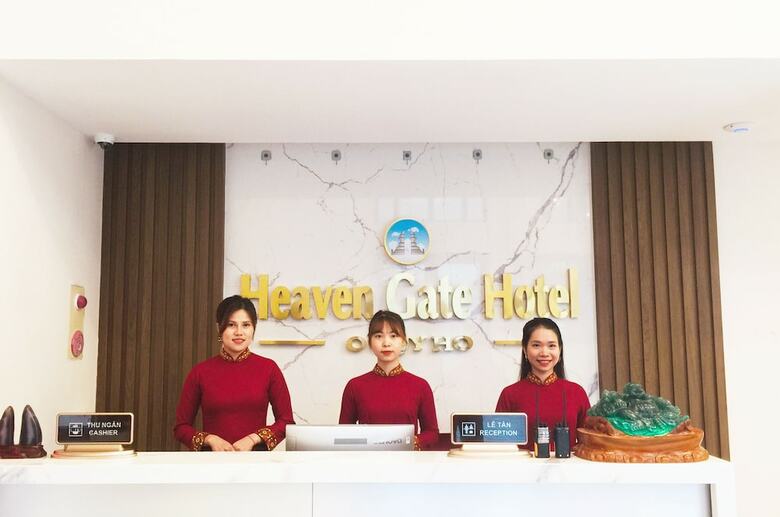 Heaven Gate Hotel O Quy Ho