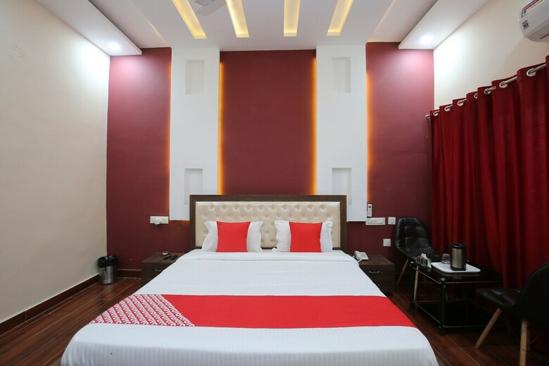 Hotel Oyo 42991 Mehra Dhaba