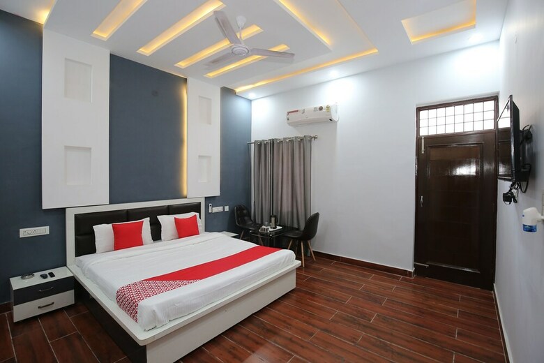 Hotel Oyo 42991 Mehra Dhaba