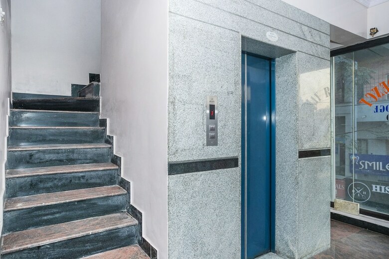 Hotel Oyo 29346 Vijay Residency